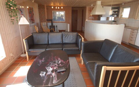 Riborg - from the Sea: Mobilia, Pavimentazione, Legna, Interior Design, Pavimento, Divano, Soggiorno, Camera, Tavolino Da Caffè, Color Legno