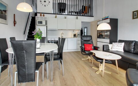 Pavlinka - 200M from the Sea: Mobilia, Interior Design, Pavimentazione, Pavimento, Soffitto, Divano, Soggiorno, Camera, Sedia, Pavimento In Legno