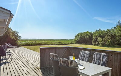 Anund - 1.4Km from the Sea