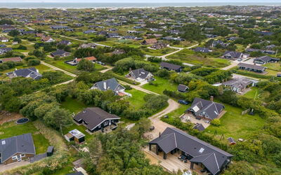 Edmond - 995M from the Sea