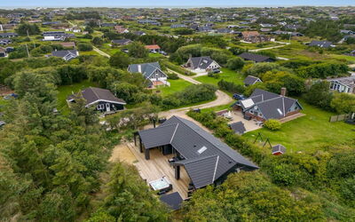Edmond - 995M from the Sea