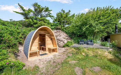 Urte - from the Sea: Casa, Tetto, Casa, Villetta, Capannone, Edifici Giardino, Raccordo, Cortile, Log Cabin, Capanna