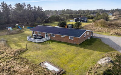 Sissan - 900M from the Sea