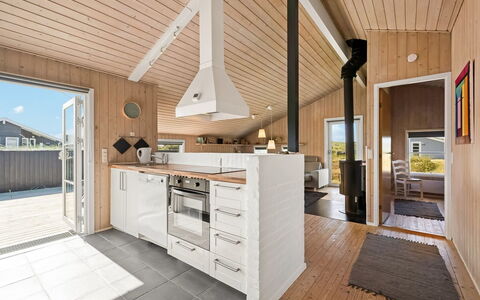 Hjalma - from the Sea: Pavimentazione, Legna, Pavimento, Soffitto, Pavimento In Legno, Cucina, Interior Design, Controsoffitto, Cabinetry, Casa