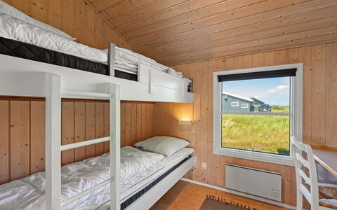 Hjalma - from the Sea: Legna, Letto A Castello, Camera Da Letto, Latifoglie, Telaio Del Letto, Color Legno, Letto, Plank, Log Cabin, Bedding