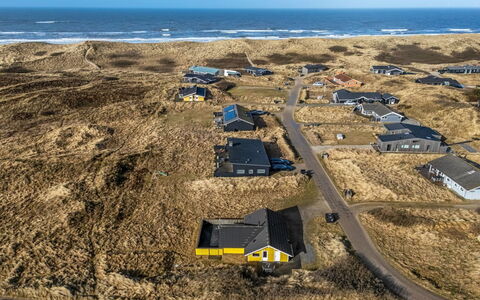 Velena - from the Sea: Casa, Tetto, Casa, Villetta, Capannone, Edifici Giardino, Raccordo, Cortile, Log Cabin, Capanna