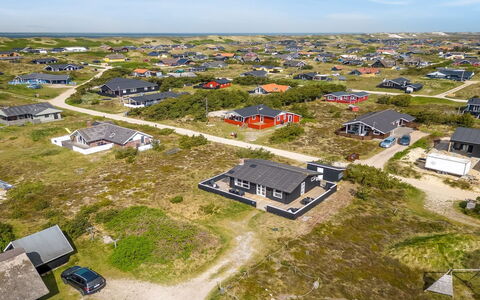 Arbnora - 400M from the Sea: Legna, Casa, Villetta, Casa, Tetto, Area Rurale, Raccordo, Log Cabin, Edifici Giardino, Latifoglie