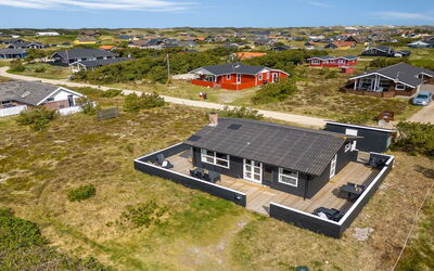 Arbnora - 400M from the Sea