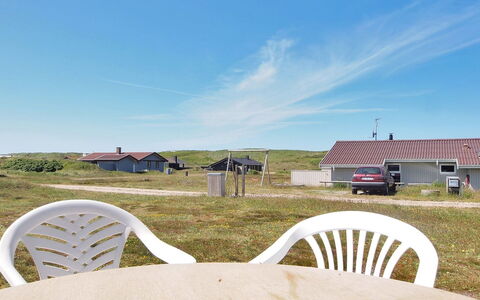 Alka - from the Sea: Erba, Casa, Tetto, Casa, Villetta, Arbusto, Lotto, Area Rurale, Agriturismo, Groundcover