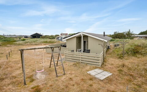 Drifa - 600M from the Sea: Tetto, Lotto, Villetta, Casa, Area Rurale, Capannone, Raccordo, Edifici Giardino, Log Cabin, Capanna