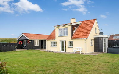 Dietlinde - 100M from the Sea
