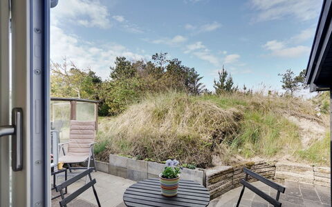 Ninna - 1Km from the Sea: Erba, Casa, Tetto, Casa, Villetta, Arbusto, Lotto, Area Rurale, Agriturismo, Groundcover