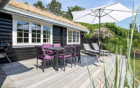 Ottil - 1Km from the Sea: Legna, Casa, Villetta, Casa, Tetto, Area Rurale, Raccordo, Log Cabin, Edifici Giardino, Latifoglie