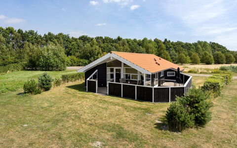 Swanhild - 900M from the Sea: Legna, Casa, Villetta, Casa, Tetto, Area Rurale, Raccordo, Log Cabin, Edifici Giardino, Latifoglie