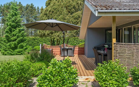Filippa - 900M from the Sea: Tetto, Villetta, Casa, Shade, Raccordo, Agriturismo, Portico, Struttura Esterna, Edifici Giardino