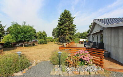 Editha - 800M from the Sea