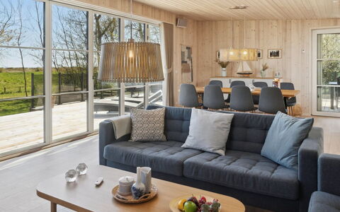 Engli - 90M from the Sea: Mobilia, Interior Design, Pavimentazione, Divano, Pavimento, Legna, Soffitto, Soggiorno, Lampada, Tavolo