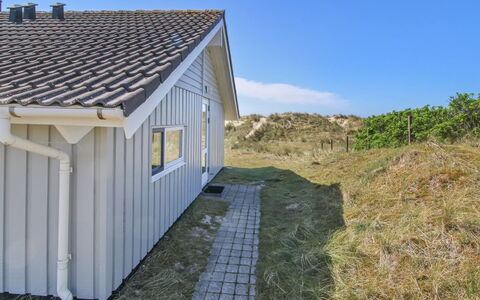 Wikar - 50M from the Sea: Casa, Casa, Tetto, Villetta, Lotto, Estate, Agriturismo, Villaggio, Azienda Agricola