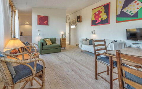 Jules - 300M from the Sea: Tetto, Lotto, Villetta, Casa, Area Rurale, Capannone, Raccordo, Edifici Giardino, Log Cabin, Capanna