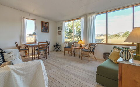 Jules - 300M from the Sea: Tetto, Lotto, Villetta, Casa, Area Rurale, Capannone, Raccordo, Edifici Giardino, Log Cabin, Capanna