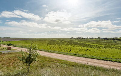 Jorinde - 2.8Km from the Sea