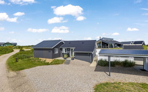 Mikka - 450M from the Sea: Tetto, Lotto, Villetta, Casa, Area Rurale, Capannone, Raccordo, Edifici Giardino, Log Cabin, Capanna