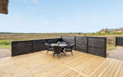 Dietmar - 2.8Km from the Sea: Legna, Pavimento In Legno, Pavimentazione, Pavimento, Latifoglie, Plank, Deck, Materiale Composito, Color Legno, Boardwalk