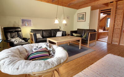 Vendela - 2.5Km from the Sea