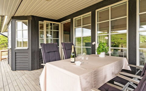 Aise - 75M from the Sea: Tetto, Lotto, Villetta, Casa, Area Rurale, Capannone, Raccordo, Edifici Giardino, Log Cabin, Capanna