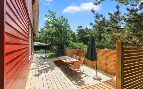 Svenja - 600M from the Sea: Legna, Latifoglie, Color Legno, Plank, Deck, Materiale Composito, Pavimento In Legno, Villetta, Raccordo, Shade
