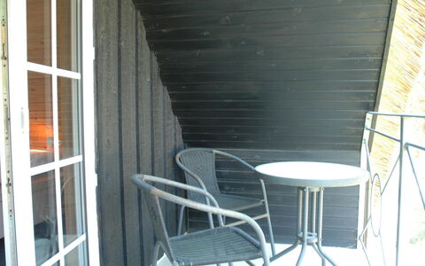 Terne - 1.2Km from the Sea: Villetta, Capannone, Capanna, Agriturismo, Prateria, Baracca, Fienile, Log Cabin, Edifici Giardino