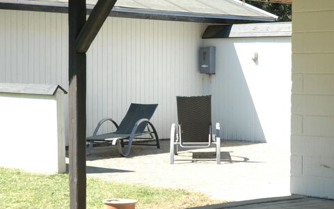 Terne - 1.2Km from the Sea: Villetta, Capannone, Capanna, Agriturismo, Prateria, Baracca, Fienile, Log Cabin, Edifici Giardino