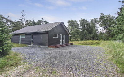 Delan - 1.3Km from the Sea