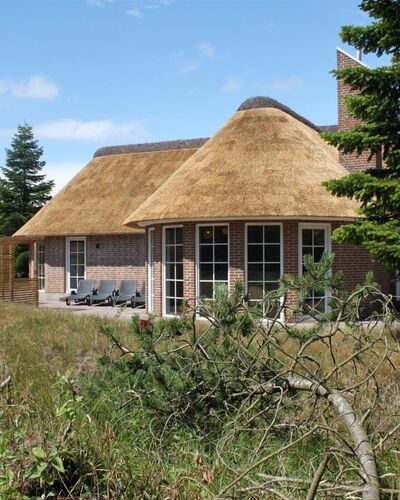 Ingmund - 2Km from the Sea