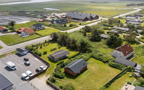 Dværg - 350M from the Sea: Zona Residenziale, Visione Globale, Fotografia Aerea, Tetto, Casa, Paesaggio, Sobborgo, Plain, Casa, Lotto