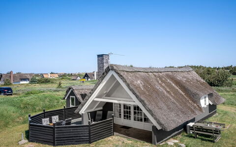 Franciska - 800M from the Sea: Tetto, Lotto, Villetta, Casa, Area Rurale, Capannone, Raccordo, Edifici Giardino, Log Cabin, Capanna