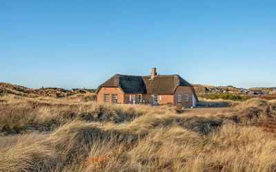 Hærulf - 300M from the Sea
