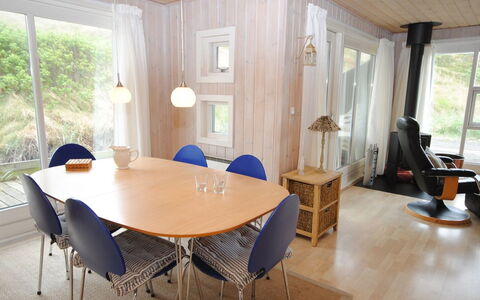 Elmeri - from the Sea: Mobilia, Interior Design, Pavimentazione, Legna, Pavimento, Tavolo, Sedia, Soffitto, Camera, Cucina & Sala Da Pranzo Tavolo