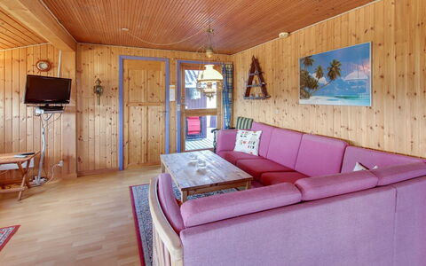 Soeren - from the Sea: Legna, Soffitto, Mobilia, Camera, Color Legno, Latifoglie, Sedia, Soggiorno, Log Cabin, Legname