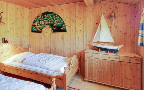Soeren - from the Sea: Camera Da Letto, Letto, Mobilia, Interior Design, Legna, Pavimentazione, Pavimento, Bedding, Lenzuolo, Camera