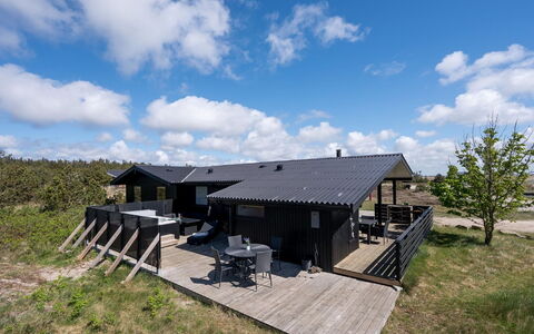 Brunkil - 500M from the Sea: Casa, Tetto, Casa, Villetta, Capannone, Edifici Giardino, Raccordo, Cortile, Log Cabin, Capanna