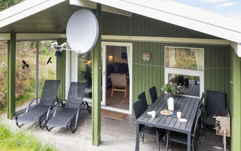 Tjordis - 600M to the Fjord: Erba, Casa, Tetto, Casa, Villetta, Arbusto, Lotto, Area Rurale, Agriturismo, Groundcover