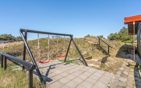 Eljene - 750M from the Sea: Casa, Tetto, Casa, Villetta, Capannone, Edifici Giardino, Raccordo, Cortile, Log Cabin, Capanna