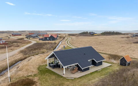 Galmand - 300M from the Sea