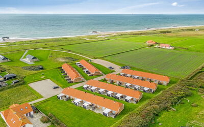 Smeralda - 200M from the Sea