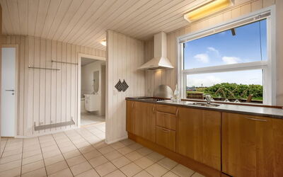 Erland - 500M from the Sea