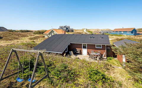 Brigit - 200M from the Sea: Legna, Casa, Villetta, Casa, Tetto, Area Rurale, Raccordo, Log Cabin, Edifici Giardino, Latifoglie