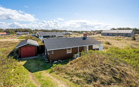 Brigit - 200M from the Sea: Legna, Casa, Villetta, Casa, Tetto, Area Rurale, Raccordo, Log Cabin, Edifici Giardino, Latifoglie