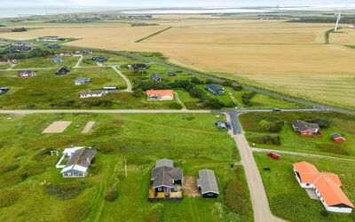 Viveka - 500M from the Sea