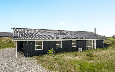 Frido - 400M from the Sea